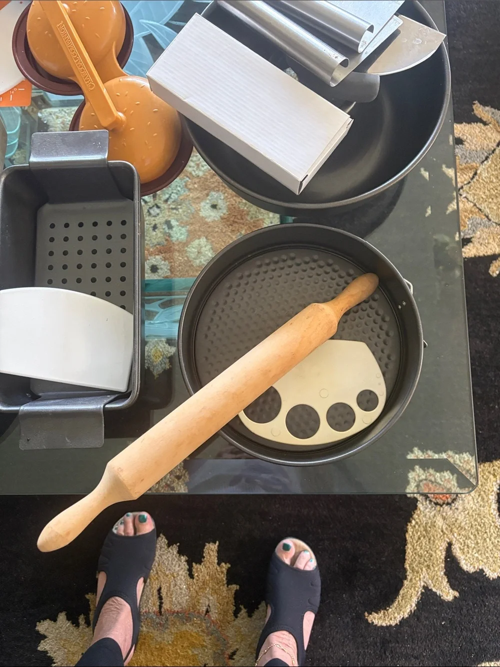 Nonstick Gray Bakeware Set with Baking Tools